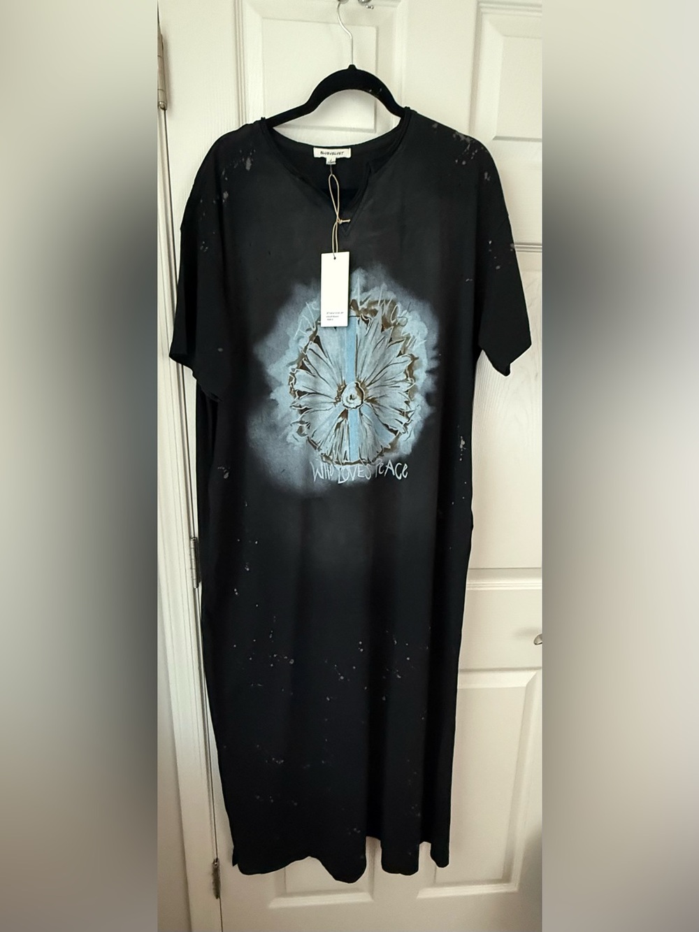 Blue Velvet "Who Loves Peace" Maxi Tee Shirt Dress